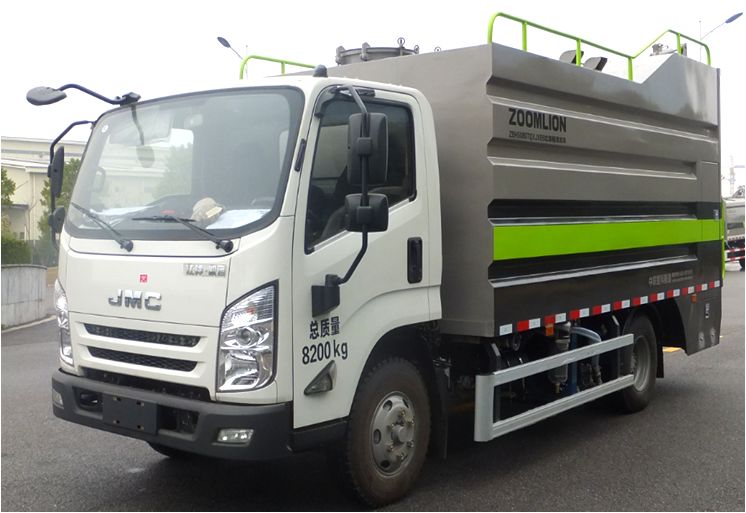 垃圾桶有了“洗澡房”，去污消毒更健康